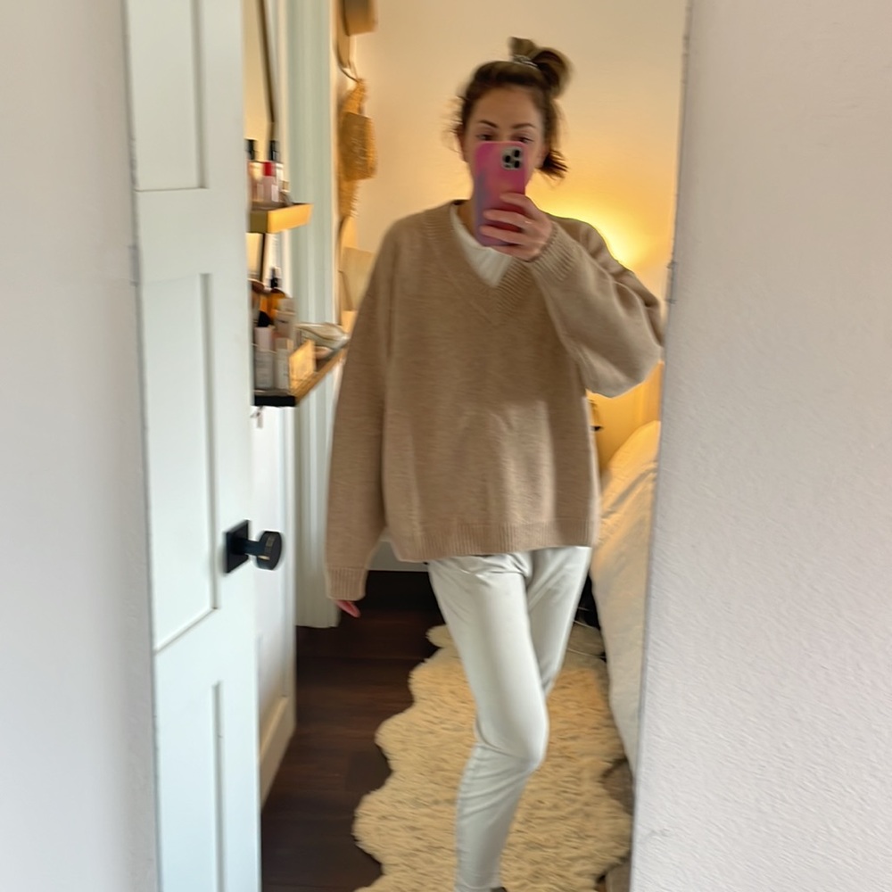 James Street Co Sloane V-Neck XS - Picture 8 of 10